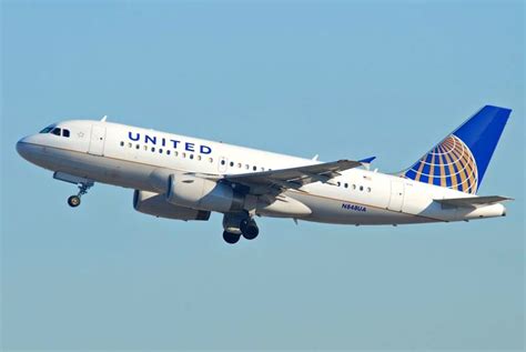 United Airlines Is Now Offering 10000 For Being Bumped From Flights
