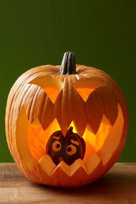 Make This The Year You Carve The Coolest Pumpkin Ever Scary Pumpkin