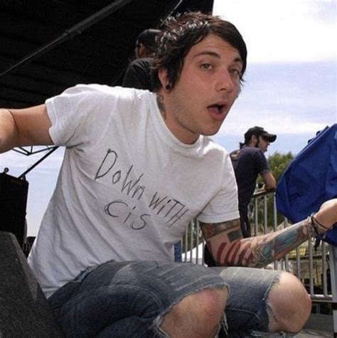 Ray Toro Beer Bong Blowjob Monday Frank Iero Was On The Down With Cis Bus