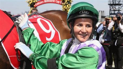 Melbourne Cup 2015 Michelle Payne Dedicates Win To Female Jockeys