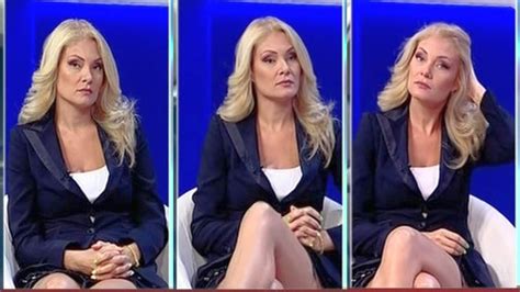 Pin By Tv Magia On Beautiful Legs Beautiful Legs Tv Presenters Glamour