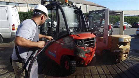 We make short work of paint stripping and the dustless blasting process uses water during the sandblasting. Wet Sandblasting (Water + Sand) with 500 bar to Remove ...