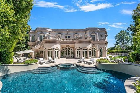 Vacation At Mariah Careys Beverly Hills Mansion Secret Nyc