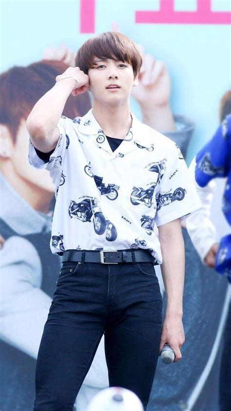 Besides good quality brands, you'll also find plenty of discounts when you shop for jungkook fashion during big sales. BTS Jungkook Is No Doubt The Millennials' Style Icon And A ...