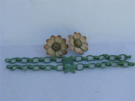 Vintage Curtain Tie Backs Flower Push Pins Jade Green Celluloid Bow
