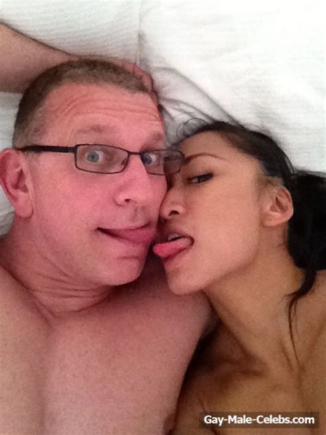 Leaked English Celebrity Chef Robert Irvine Leaked Sex Tape Scenes Picture Gay