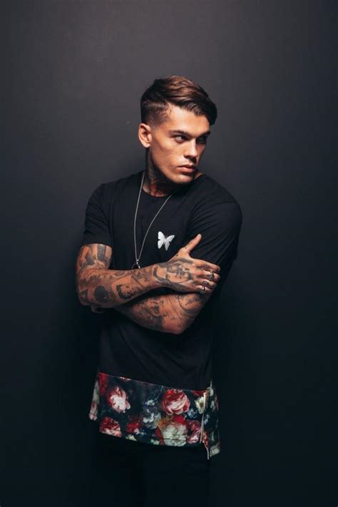 Military Haircuts : Best 40 High and Tight Haircuts for ...
