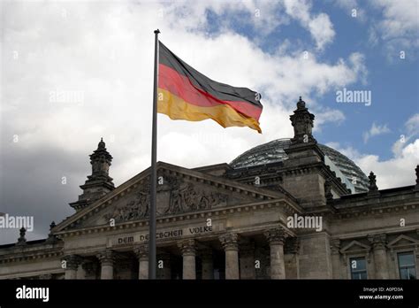 The Flag Over The Reichstag Hi Res Stock Photography And Images Alamy