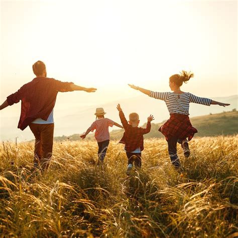 What little things make you happy? 34 Best Happy Quotes - Quotes to Make You Happy