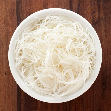 Chinese noodles come in different shapes and sizes. 7 Types of Amazingly Delectable Asian Noodles With ...