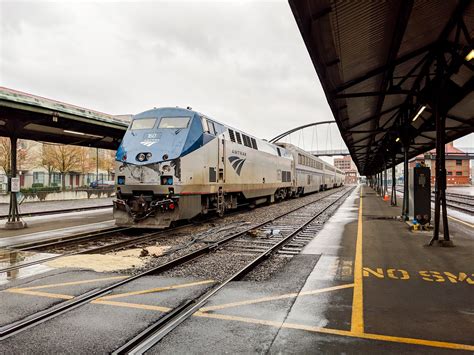 You Could Save 70 Off Fares With Amtraks New Group Travel Discounts