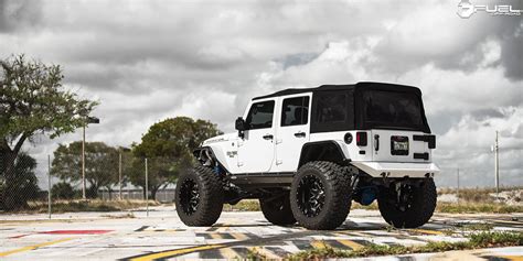 Jeep Wrangler D566 Lethal Gallery Fuel Off Road Wheels