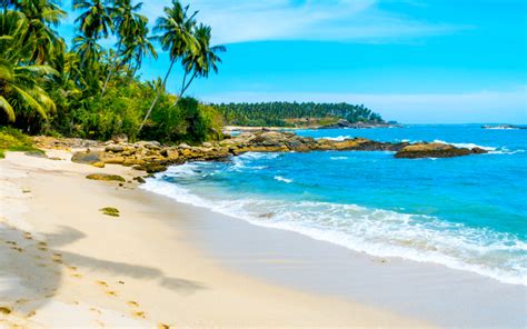 De natuurlijke schoonheid van sri lanka, de tropische bossen, stranden en landschap, evenals zijn rijke culturele erfgoed en historie, maken het een wereldberoemde toeristische bestemming. Beach-Guide: Das sind die schönsten Strände in Sri Lanka ...