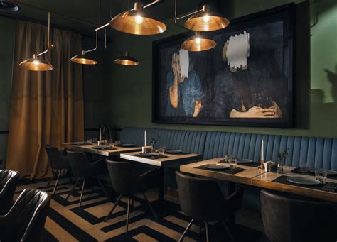 A Moody Colour Palette Sets The Tone At This St Petersburg Restaurant