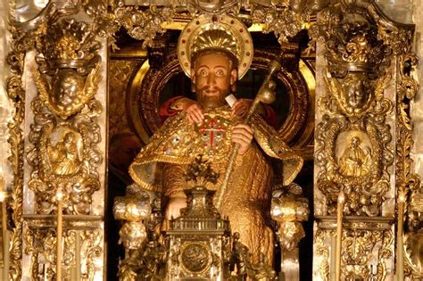 Santiago apóstol es el patrono de la provincia de santiago del estero, de la provincia de mendoza y su capital, donde su fiesta es feriado provincial y se realizan importantes festejos en su honor. Santiago Apóstol, el santo que introdujo el cristianismo ...