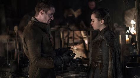 Game Of Thrones Maisie Williams Responds To Fans Uncomfortable