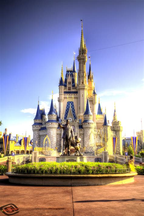 Disney Palace Wallpapers - Wallpaper Cave