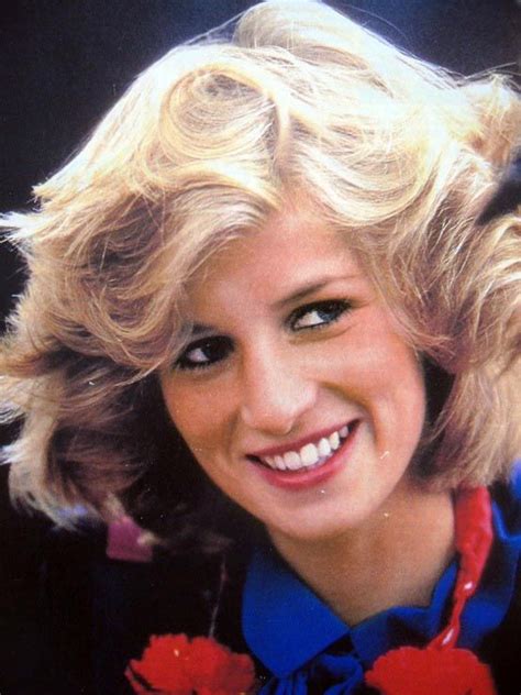 So alike yet so different: Princess Diana, so beautiful with long hair!! | Beautiful ...