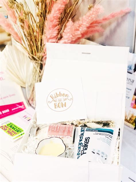 Add a personalized gift card to the #diy gifts and make it an extra special day for the person receiving the gift!. International Nurses Day | Gifts for NHS heroes | Ribbon and Bow Store