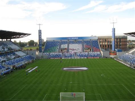 Atalanta bergamo ist ein italienischer fußballverein aus dem norden des landes in der nähe von aktuell umfasst das stadion ca. MAPEI Stadium - Città del Tricolore - Stadion in Reggio Emilia
