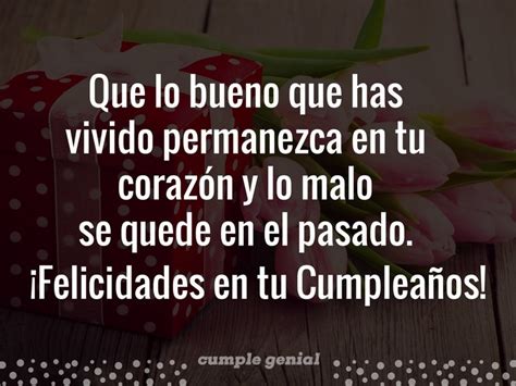 Tarjetas postales con frases bonitas para dedicar a tu papa en el dia de su cumpleaños y que puede re compartir en su muro de facebook las lindas palabras de cumpelaños que le dedicas. Felicidades en tu cumpleaños - Cumple Genial