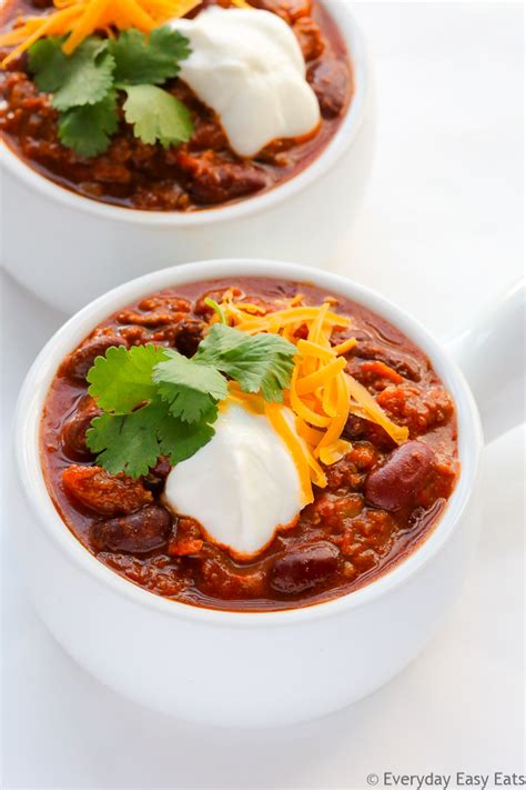 Classic Beef Chili (Chili con Carne) | Everyday Easy Eats