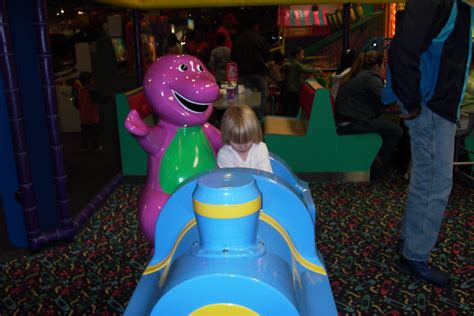 Em And Barney At Chuck E Cheeses Abbamouse Flickr