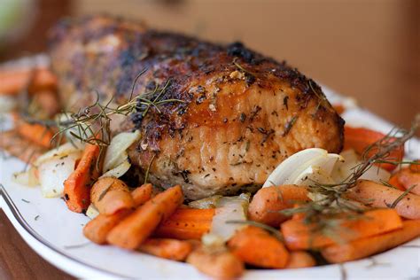 Roast for 20 minutes, and then reduce the heat to 325 degrees f. Roasted Boneless Pork Loin Recipe