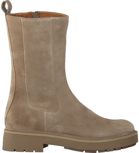 Kombiniere sie casual zu jeans und pullover, förmlich zum kostüm oder festlich zu. Beige VIA VAI Chelsea Boots ALEXIS | Omoda