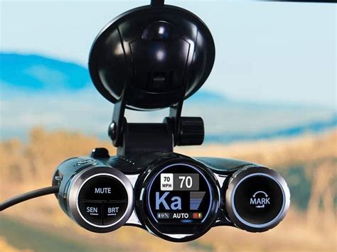 Road scout supplies you with all the bonuses of every other product. All-in-One Automotive Dash Cams : Cobra Road Scout Elite