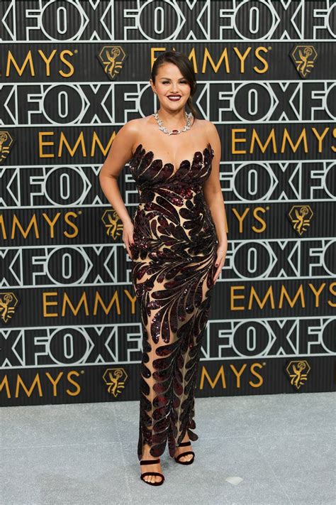 Stylizacja Seleny Gomez na gali nagród Emmy 2024