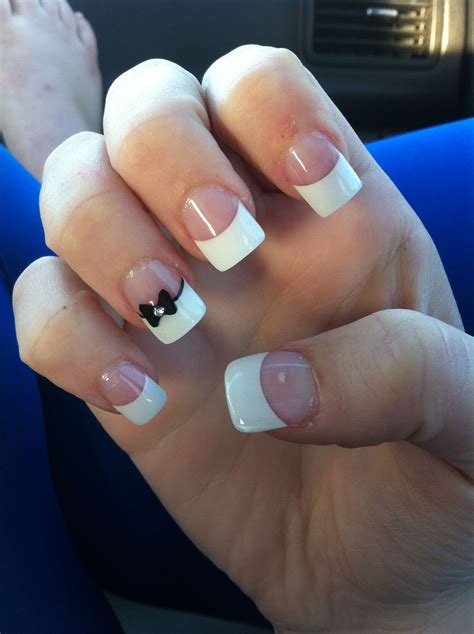 French Manicure With Bow Accent Nail Nail Art Designs French Manicure