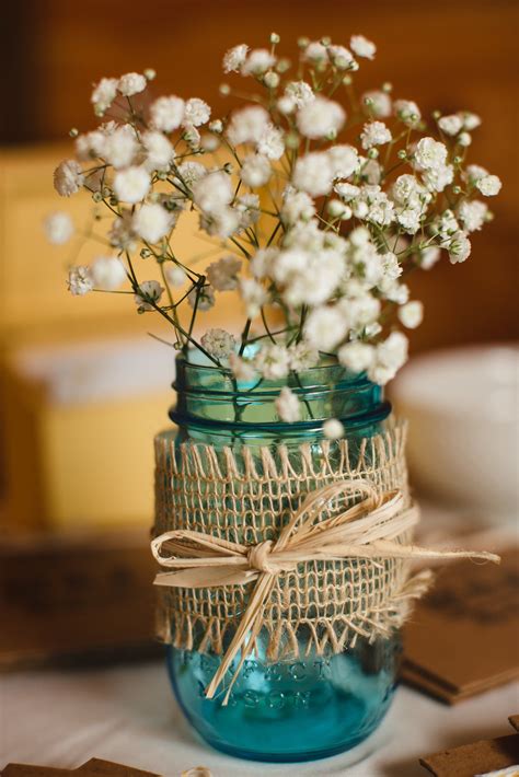 Baby's Breath Mason Jar Centerpieces | Mason jar wedding, Rustic
