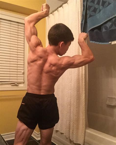 Meet The 15 Year Old Bodybuilder Tristyn Lee Whos More Ripped Than