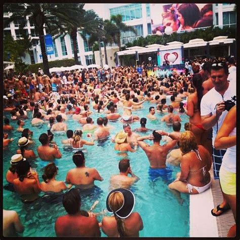 Iheartradio Ultimate Pool Party Winners Enjoying Performances From
