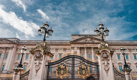 Royal Palaces In London Everything You Need To Know