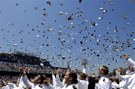 Filetraditional Hat Toss Celebration At Graduation From United States