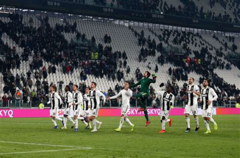How big is the stadio antonio bentegodi in verona? Juventus player ratings vs Chievo Verona: Douglas and ...
