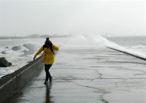 Het scenario is van marjolein beumer en rik launspach. Wel storm, geen Evert: huh? - Weer.nl