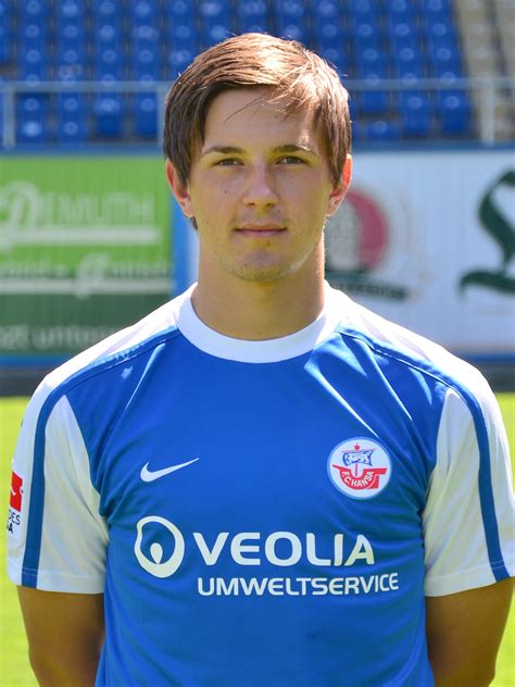 Kevin pannewitz is a german footballer who plays as a midfielder for fc amed. Kevin Pannewitz auf unbestimmte Zeit suspendiert