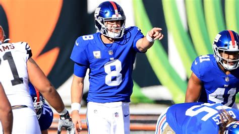 Understand how it works with this post. Browns vs Giants Spread, Odds, Line, Over/Under ...