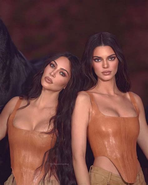 Kim Kardashian Shows Her Cleavage Photos Pinayflixx Mega Leaks