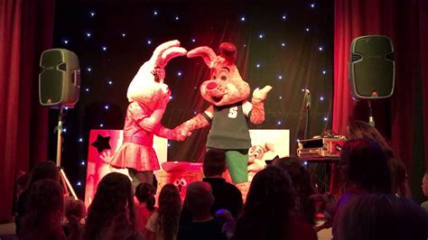 Sparky And Sparkle Singing At Parkdean Resorts Youtube