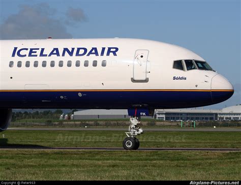 Tf Fik Icelandair Boeing 757 200 At Glasgow Photo Id 68857