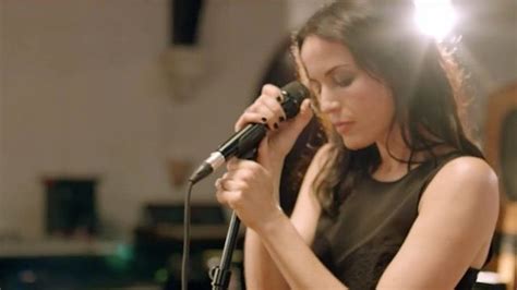 saksikan the corrs kembali dengan lagu terbaru ‘bring on the night