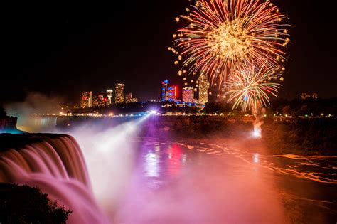 Niagara Falls New Years Eve Concert At Niagara Parks