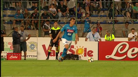 Il napoli giocherà davanti a 10.000 spettatori, in baviera, per le regole anti covid la capienza massima consentita è di 20.000 tifosi, ma il bayern nagelsmann darà spazio a tutti, sono previsti tanti cambi all'intervallo perché per il bayern monaco è l'ultima amichevole estiva prima dell'inizio della stagione. Amichevole Napoli-Trento 7-0, la sintesi video: highlights ...