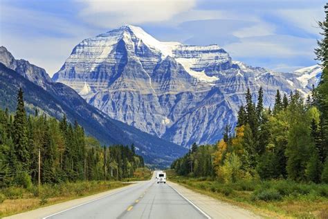 Trip Tip Mount Robson National Park At 3954m Mount Robson Is The