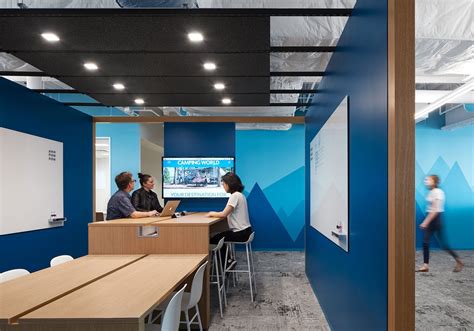 A Tour Of Camping Worlds Sleek New Chicago Office World Office