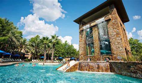 5 Must Do Things In The Woodlands Houston Resort 365 Things To Do In